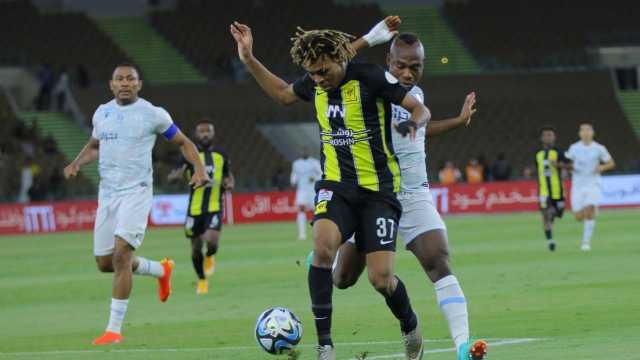 الاتحاد يستعيد نغمة انتصاراته ويتغلب على الأخدود بثنائية