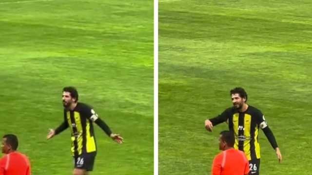 لحظة غضب أحمد حجازي على الحكم بعد إلغاء ركلة جزاء للاتحاد .. فيديو
