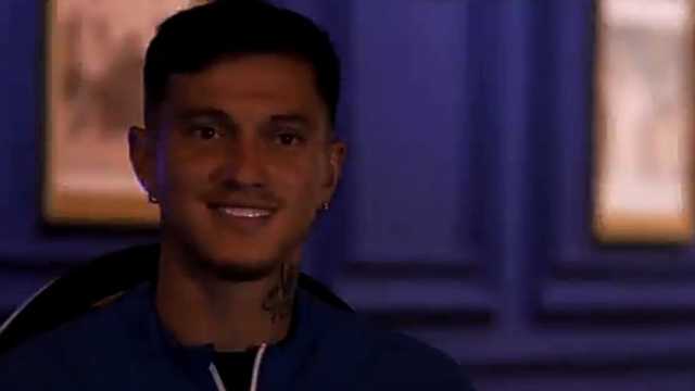 أوتافيو: لاعبوا النصر يُأدون الصلوات الخمس .. فيديو