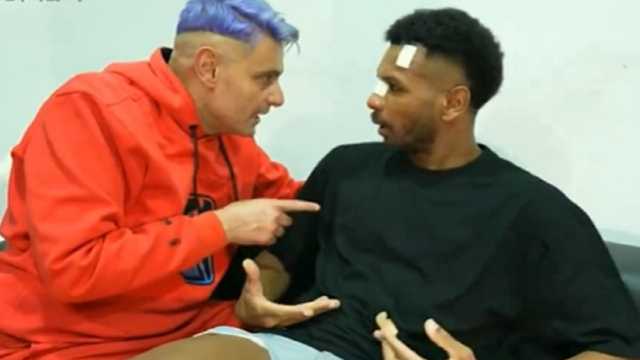 البليهي يصاب بجروح في الوجه.. فيديو