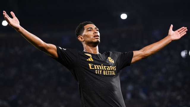 البطاقات تهدد 4 لاعبين من ريال مدريد