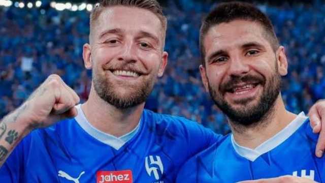 ثنائي الهلال يشاركان مع منتخب بلادهم
