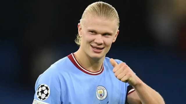 نجم مانشستر سيتي يرفض عرض برشلونة