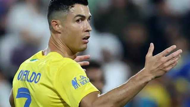 حقيقة وجود اتصال بين الفيصل ورونالدو