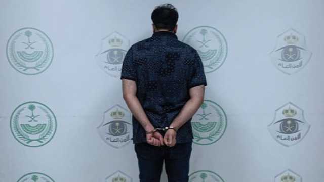 ضبط مواطن نشر محتوى مرئي يهدد مستخدمي منصات التواصل بالقطيف