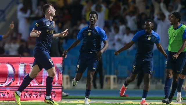 النصر يفوز على الخليج بهدف نظيف .. فيديو