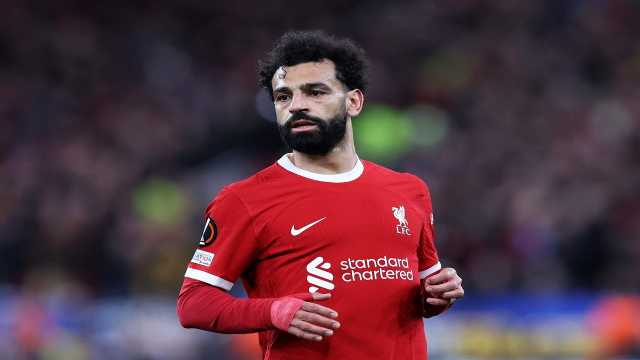 محمد صلاح يحدد موقفه من ليفربول