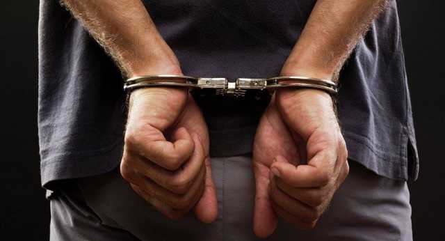 القبض على مقيمين لترويجهما مادة الحشيش المخدر بجدة