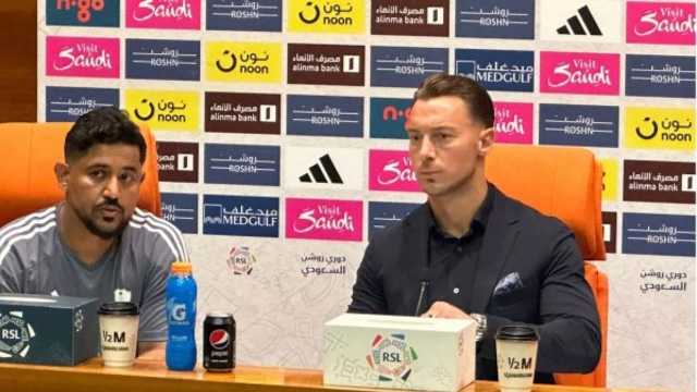 يايسله يعتذر من جماهير الأهلي