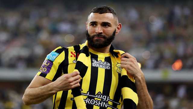 بنزيما يفرض شروطًا مستحيلة للاستمرار مع الاتحاد: مارسيلو يرحل