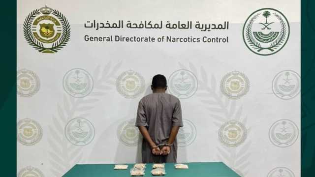 ضبط شخص لترويجه 11,100 قرص من مادة الإمفيتامين المخدر بعسير