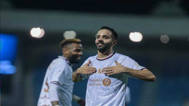 القادسية يعلن تعاقده مع حسين القحطاني
