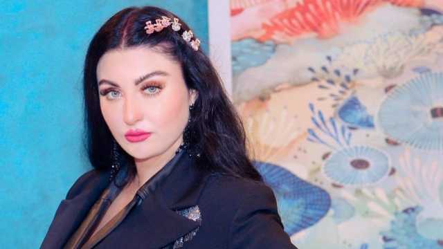 “بسبب ملابسهن” صافينار تهاجم الراقصات في مصر