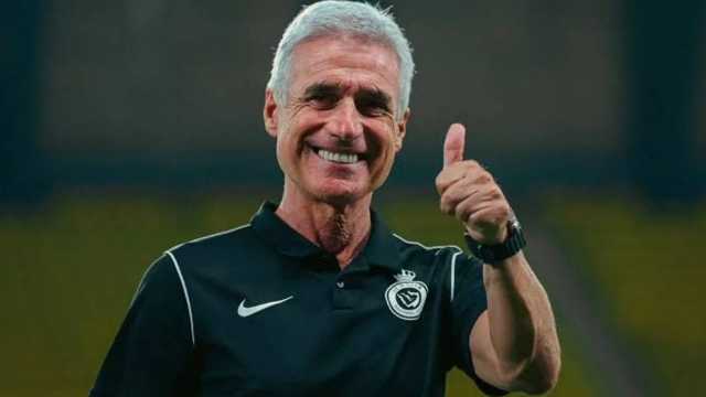 كاسترو يوصى النصر بضم نجم نابولي