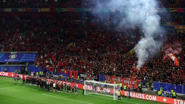 اتهام مدرب في منتخب ألبانيا باغتصاب فتاة