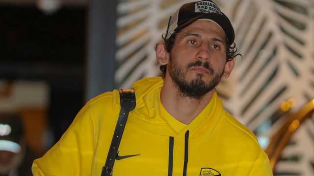 نيوم يقترب من التوقيع مع مدافع الاتحاد