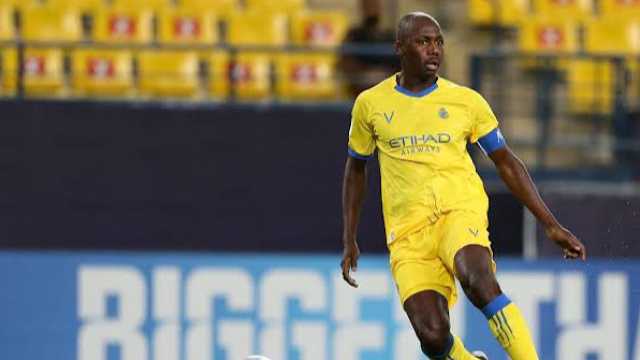 الاتفاق يتمسك بعقد ماني ويحتفظ بخدماته