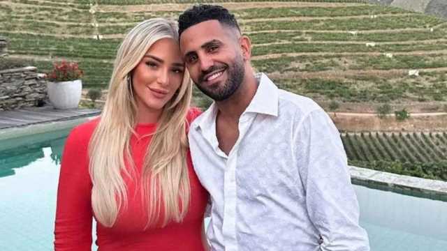 احتفال رياض محرز بزواجه للمرة الثالثة .. فيديو