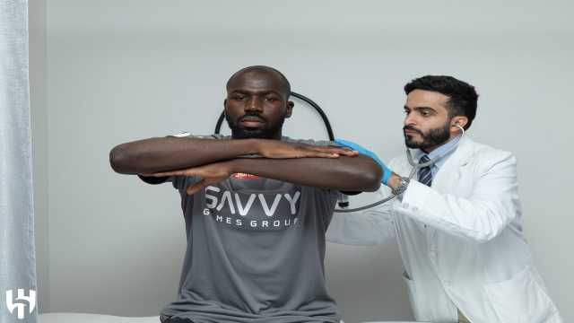 الهلال يعلن خضوع كوليبالي للفحوصات الطبية