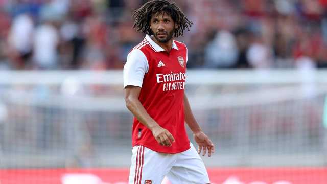 الخلود يبدأ مفاوضاته مع نجم منتخب مصر