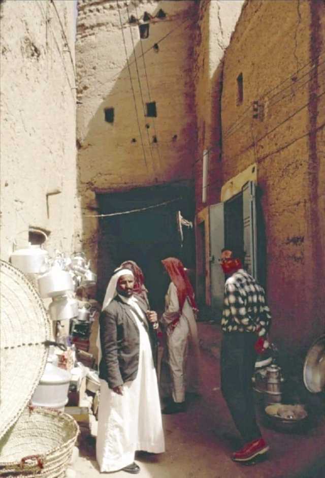 تأملات في التفاصيل القديمة