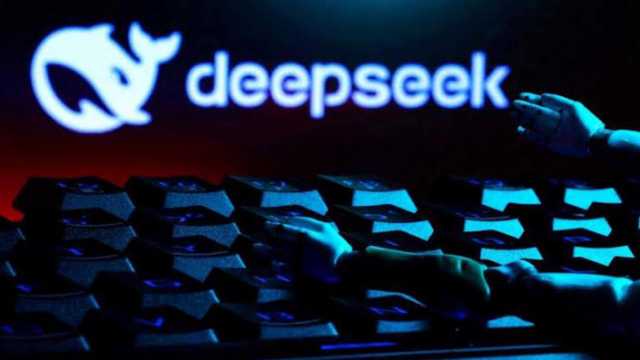 ‎البحرية الأمريكية تحظر DeepSeek الصيني