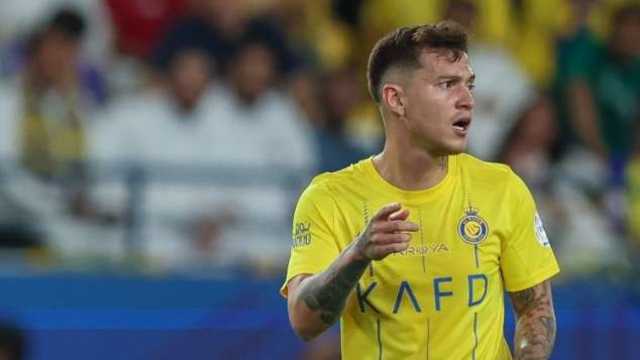 فحوصات طبية تحدد مصير ثنائي النصر قبل مواجهة برسبوليس