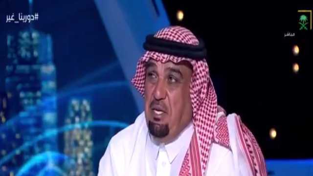 بالدموع.. الخليفة يكشف عن دور والدته في نجاحه مع الخلود