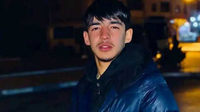 ‎مصرع اللاعب الجزائري بوزيدي زكرياء