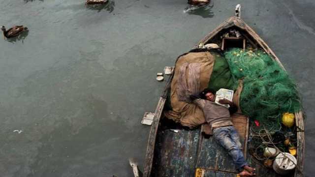 إنقاذ صياد بعد 95 يومًا تائهًا في البحر