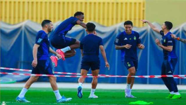 لجنة المنشطات تخضع لاعب النصر للفحص قبل مباراة القادسية