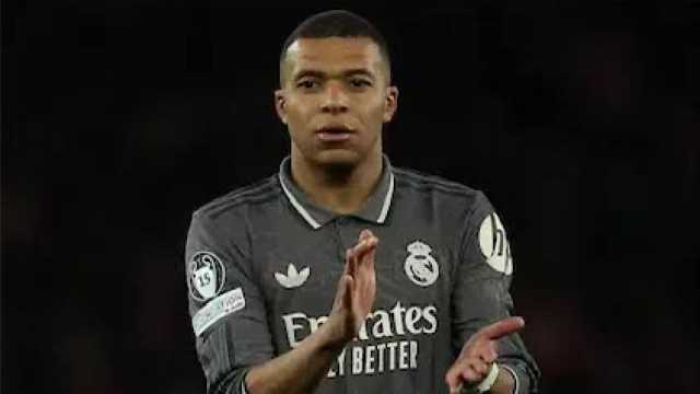 فريق مبابي القانوني يجمد 55 مليون يورو من حسابات باريس