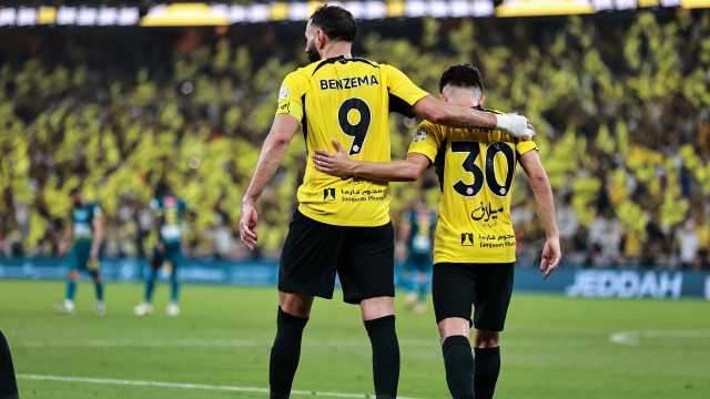 الاتحاد يتخطى العروبة بثنائية.. فيديو