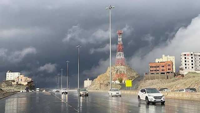 الأرصاد: استمرار فرص هطول الأمطار حتى الأربعاء المقبل.. فيديو