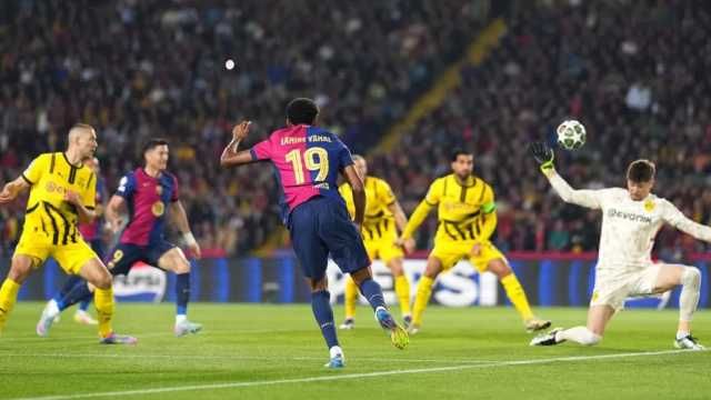 برشلونة يكتسح دورتموند برباعية نظيفة ويضع قدمًا في نصف نهائي الأبطال