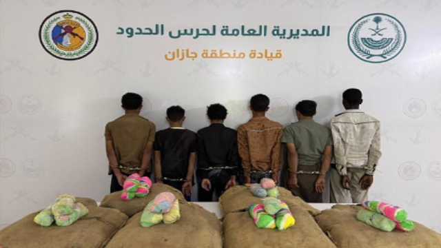 القبض على 16 مخالفا لتهريبهم الحشيش والقات بعسير وجازن