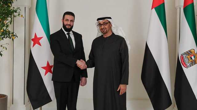الرئيس السوري يصل إلى الإمارات في أول زيارة رسمية منذ توليه المنصب..صور