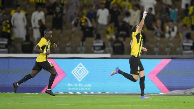 الاتحاد يهزم الاتفاق بثلاثية.. فيديو