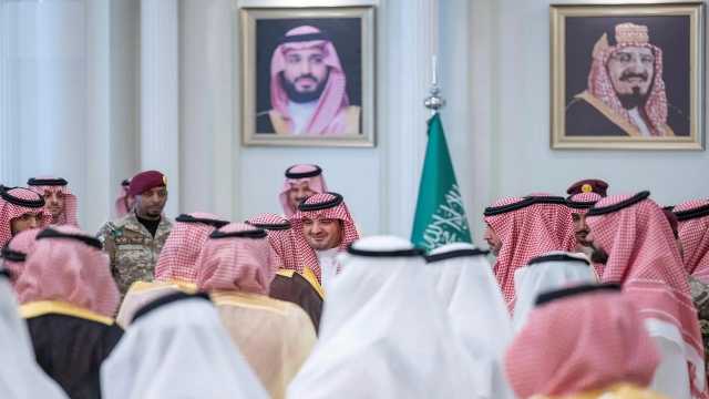 وزير الداخلية يلتقي عددا من المواطنين في المدينة المنورة.. فيديو