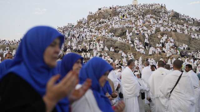 استشاري : اللقاح مهم لكبار السن قبل الحج .. فيديو