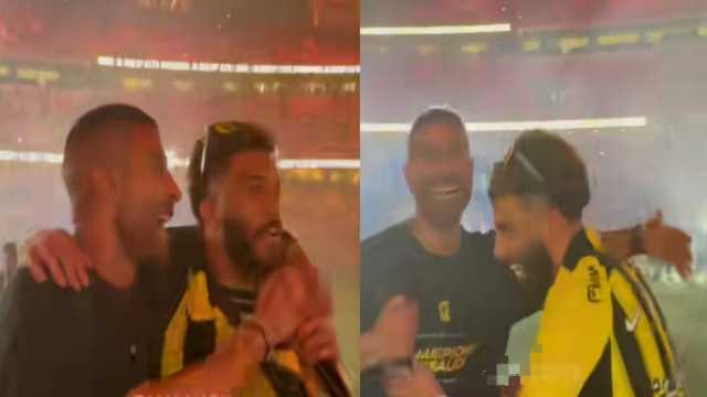 عبدالرحمن العبود يحتفل مع أحمد سعد بتتويج الاتحاد.. فيديو