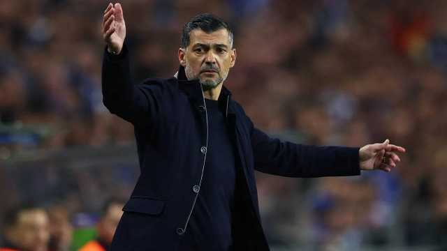النصر يفاوض كونسيساو لخلافة بيولي