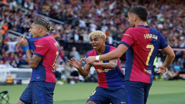 برشلونة يتغلب على ريال مدريد برباعية