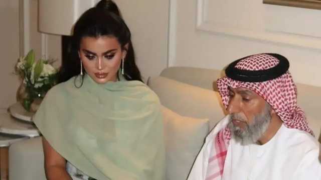 يومي بيوتي تعلن عقد قرانها وتُبقي هوية العريس طي الكتمان.. فيديو