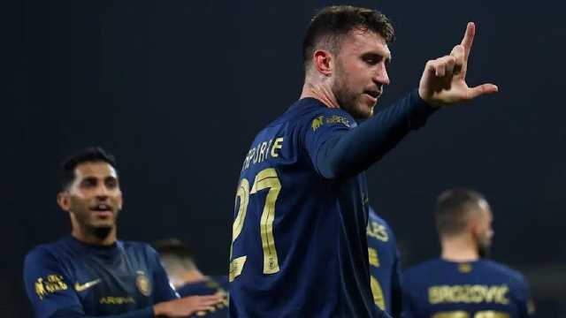 لابورت يغيب عن تدريبات النصر