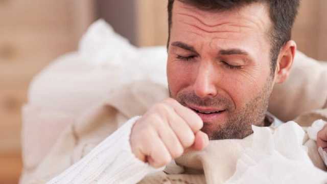 مشروبات وأطعمة تساعدك في التخلص من البلغم .. فيديو
