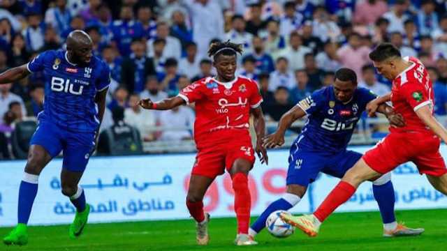 لجنة المسابقات تجري محادثات لنقل مباراة الهلال والوحدة