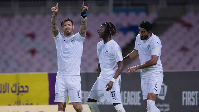 ليلة المجد في تبوك: نيوم يتوّج بطلاً لدوري يلو