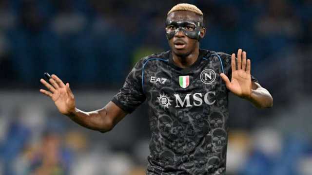 الهلال يتفق مع أوسيمين لتمثيل الفريق لـ 3 أعوام
