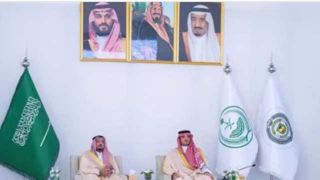 وزير الداخلية يشدد على استمرار الجهود الأمنية لمكافحة المخدرات